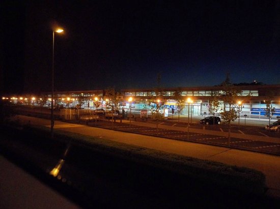 b-b-hotel-baden-airpark