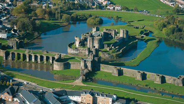 caerphillycastle-kuPH--620x349@abc